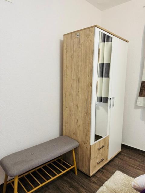 Apartments Paradise Licko Petrovo Selo Екстер'єр фото